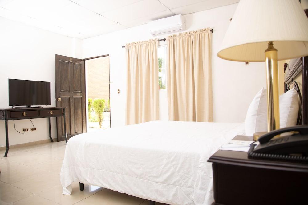Hotel Santa Elena Antiguo Cuscatlán Eksteriør bilde