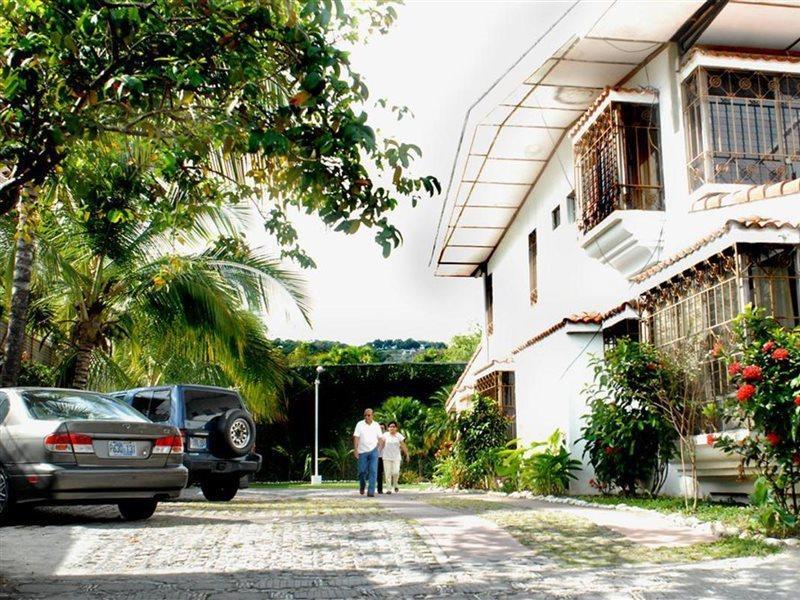 Hotel Santa Elena Antiguo Cuscatlán Eksteriør bilde